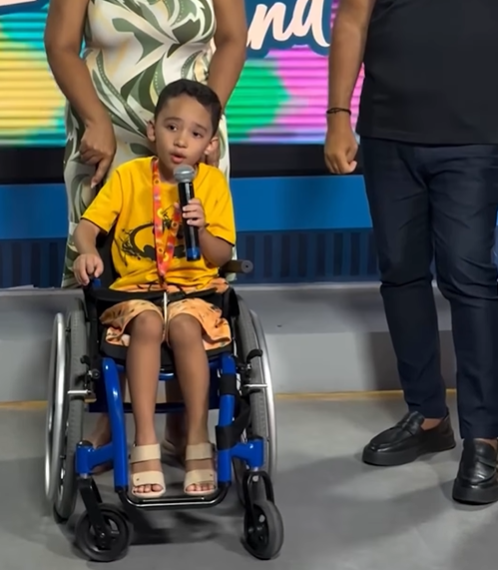 Bispo Bruno Leonardo doa 100 mil reais para criança com distrofia muscular e transforma dor em esperança 3 image 1